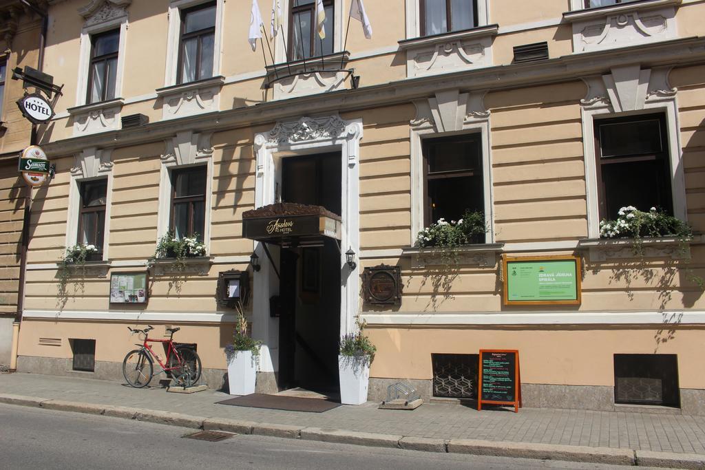 Hotel Amadeus Ceske Budejovice Exterior photo